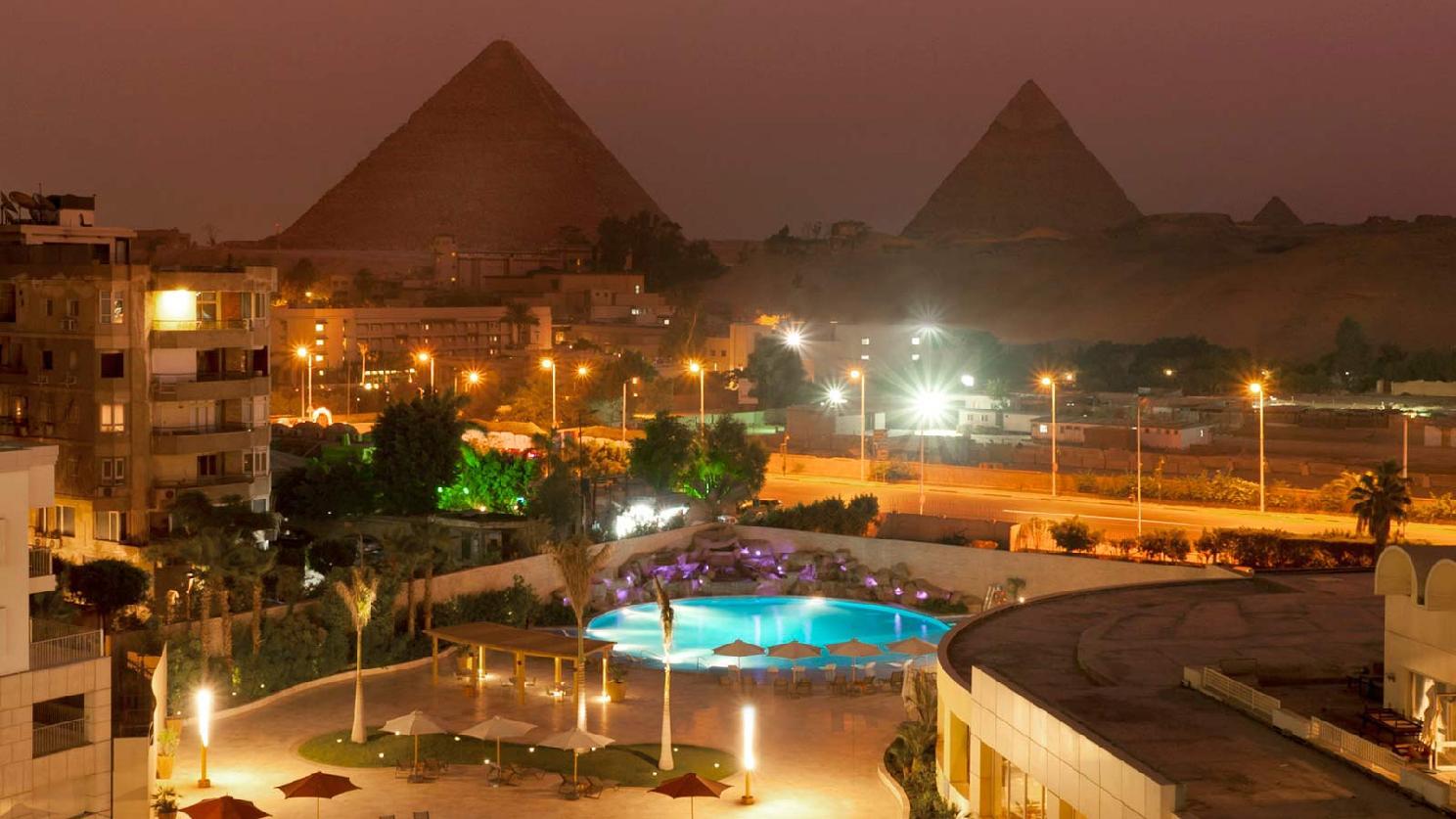 Le Meridien Pyramids Hotel & Spa Giza Ngoại thất bức ảnh